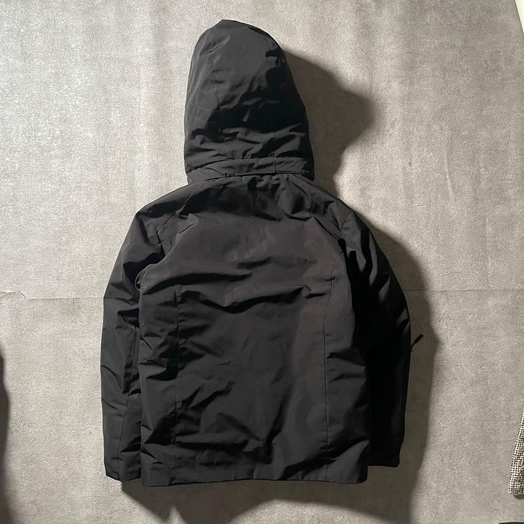 ジャケット・アウター Arc'teryx GORE-TEX Insulated Jacket