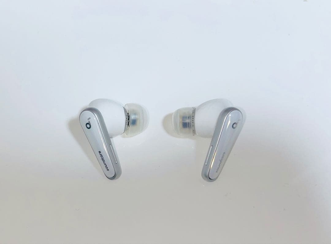 Anker Liberty 4 完全ワイヤレスイヤホン 白 ★美品★