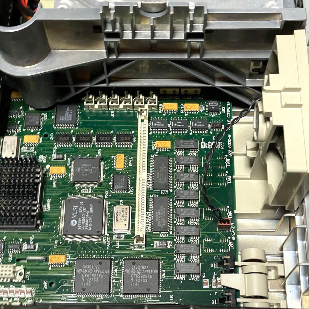 Apple Old Macintosh Quadra700 フルセット