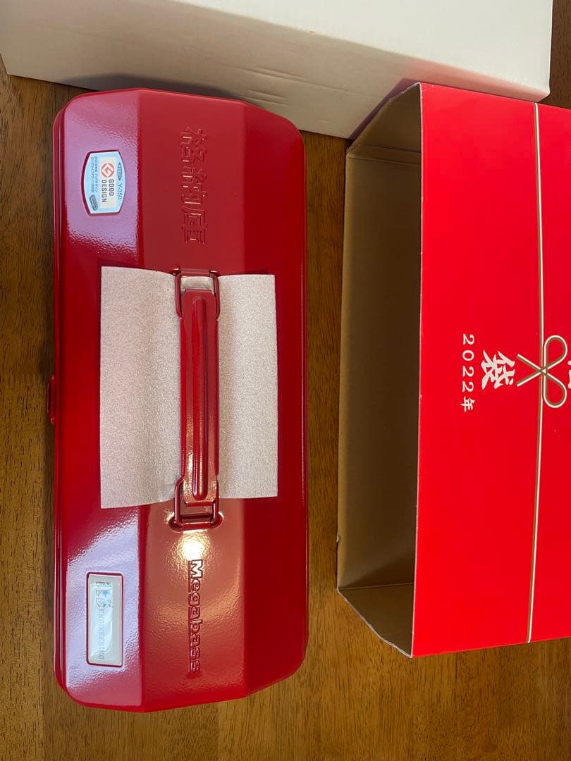 メガバス2022福袋　格納庫(赤)ルアー付き