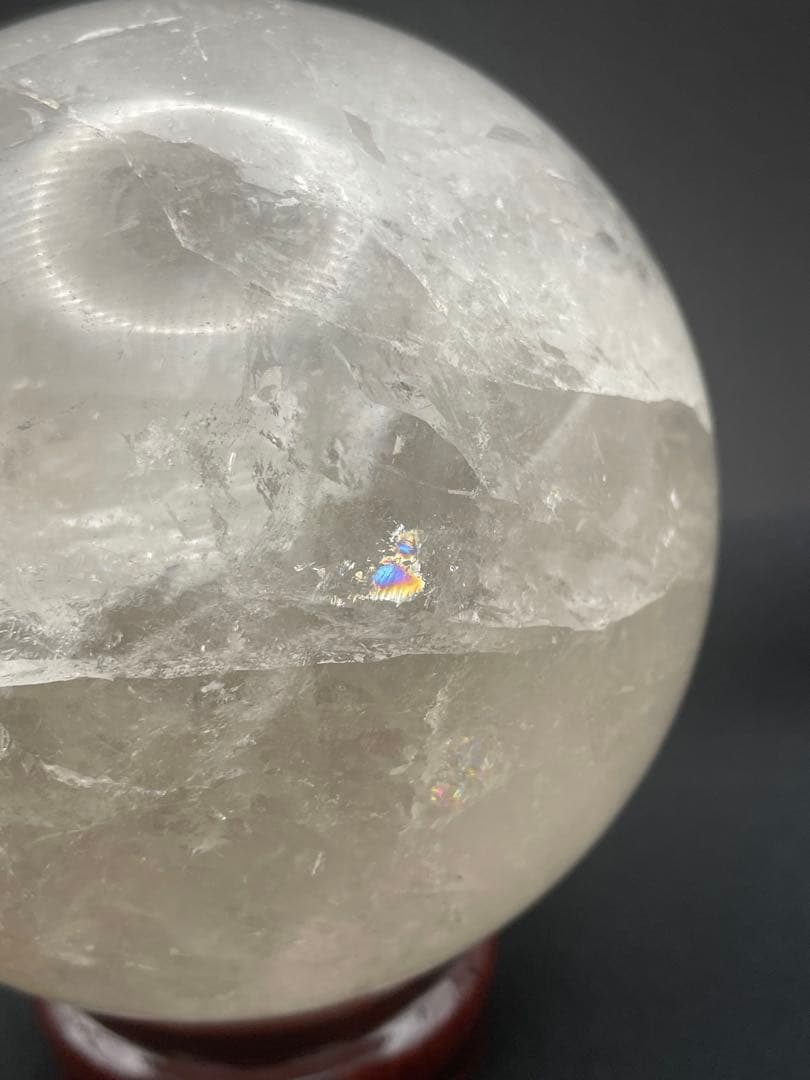 【ヒマラヤ水晶】丸玉 虹入り 約98㎜ 約1,355g 天然石 セール開催中！