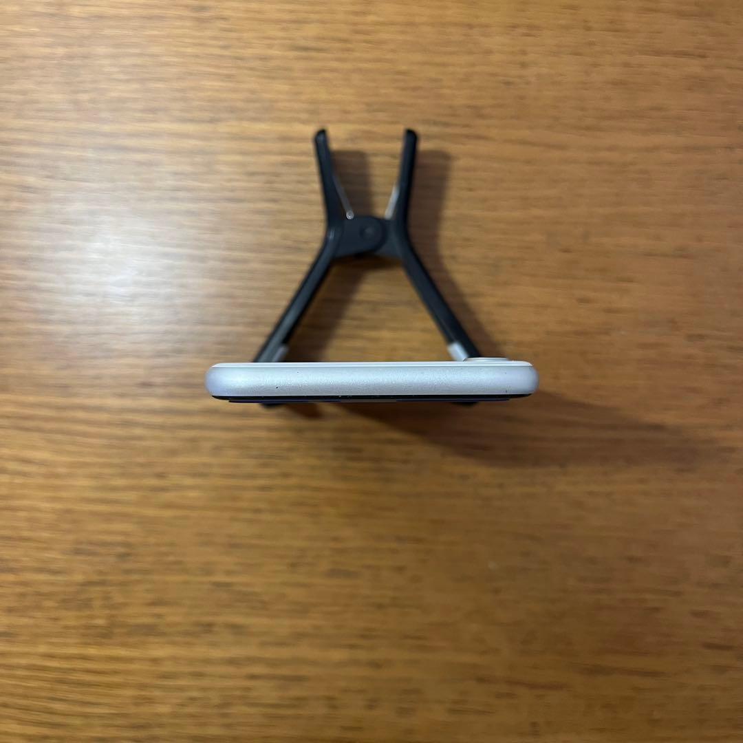 Apple 海外版SIMフリー【美品】iPhone SE2 256GB