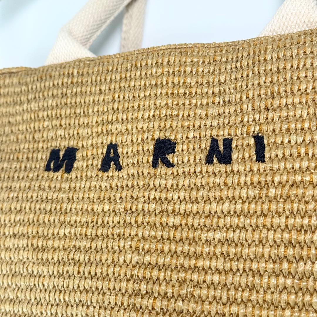 人気　MARNI マルニ　ラフィア　エフェクト　スモール　トートバッグ　ストロー
