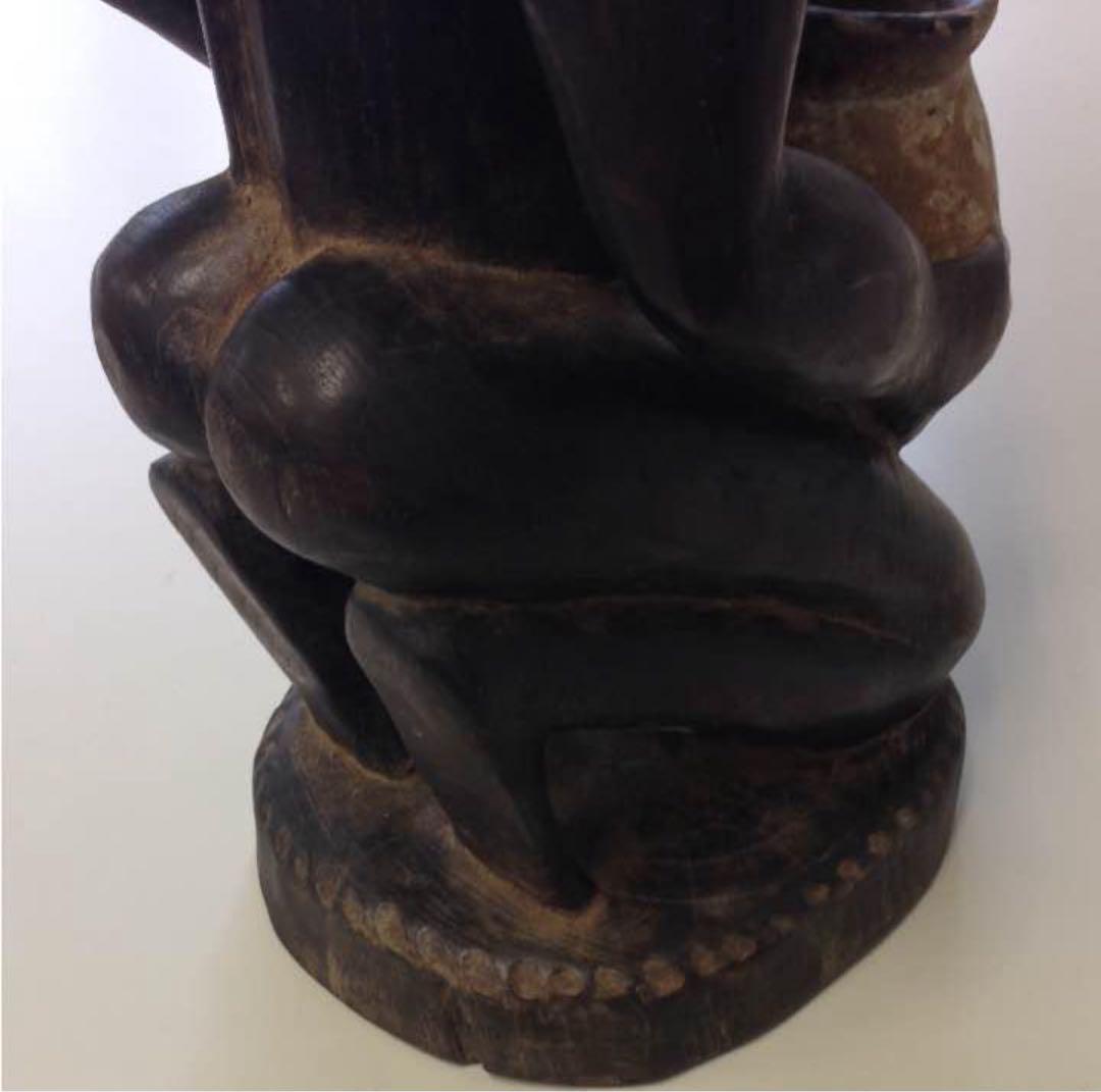 アフリカ 木彫り人形