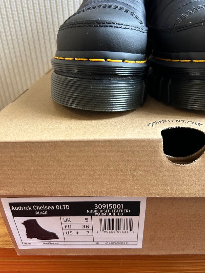 Dr.Martens AUDRICK QLTD チェルシー ブーツ