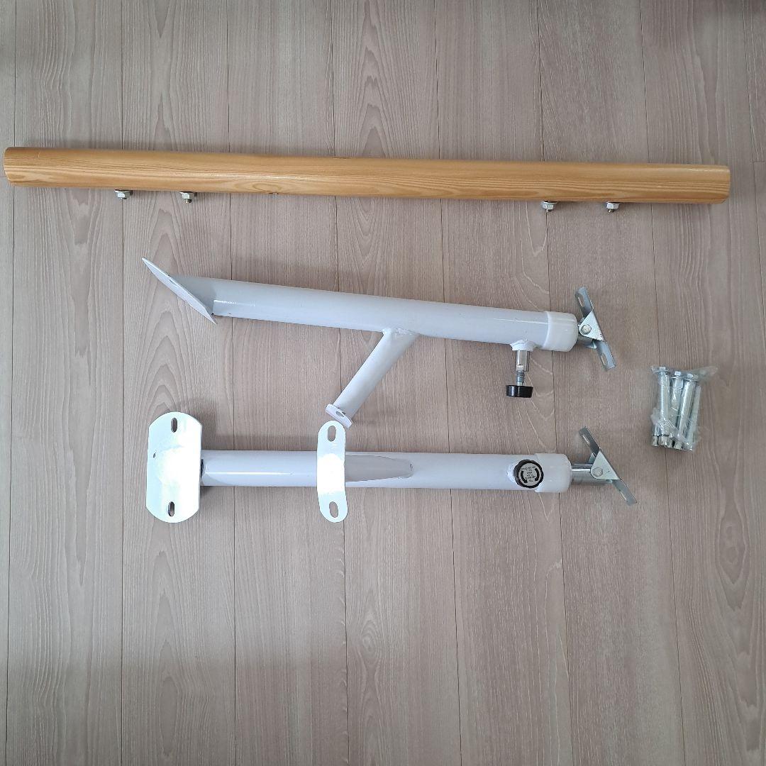 壁取り付け バレエバー。(新品、未使用)
