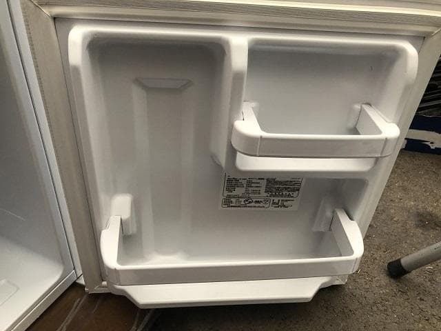 埼玉2021年製 アビテラックス 45L 1ドア冷蔵庫 AR-45KS 右開き