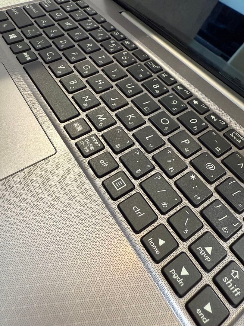 ノートパソコン　Windowsタブレット 10.1インチ