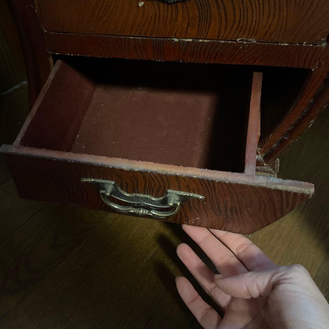 アジアンウェーブデザインタンス 他に見ない珍しい逸品❣️かなりお値下げしています。