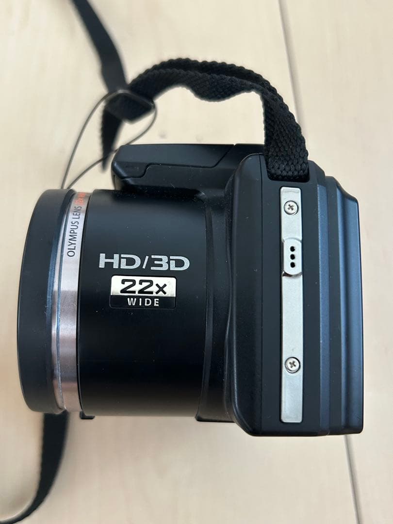 オリンパスSP-610UZ　コンパクトカメラ動作確認済み