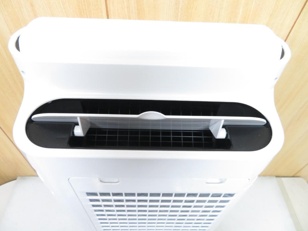 シャープ 2022年製 加湿空気清浄機 ～23畳 KC-R50-W