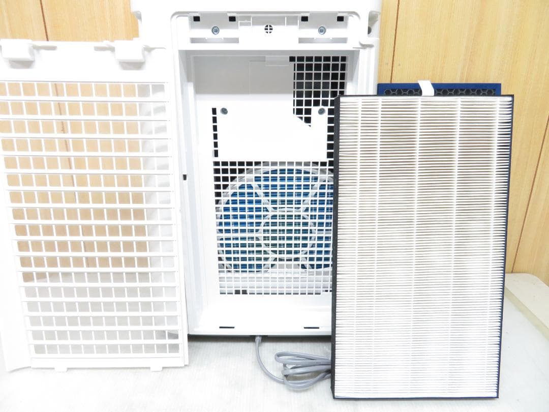 シャープ 2022年製 加湿空気清浄機 ～23畳 KC-R50-W