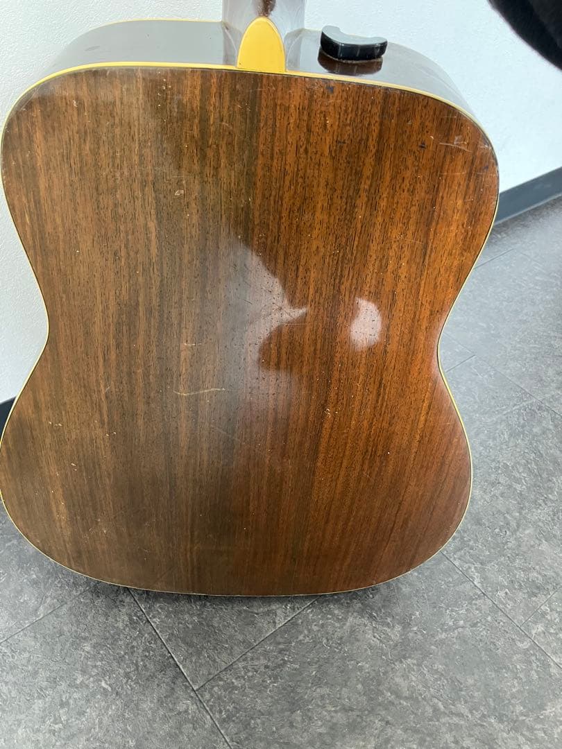 値下希少　YAMAHA アコースティックギター　FG−300J 黒ラベル　ヤマハ