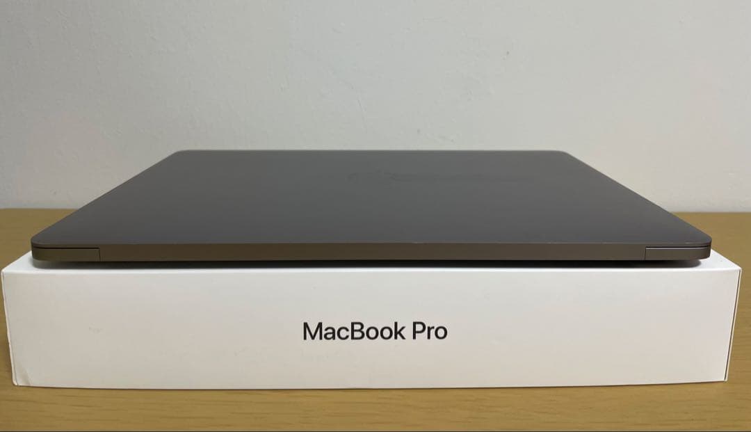 『美品』 MacBook Pro 2020 バッテリー良い
