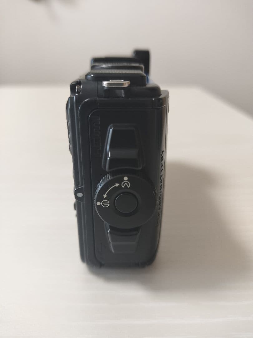 デジタルカメラ・NIKON・Coolpix・AW130・ブルー・防水・耐衝撃