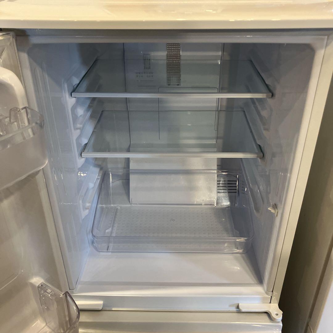 シャープ　2019年製　冷蔵庫　137L 一人暮らし