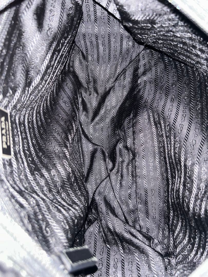 【美品】プラダ テスート ショルダーバッグ メッセンジャー 斜め掛け ナイロン