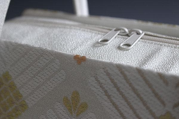 新品未使用 ！！特別セール！！京都 西陣 正絹 帯使用 利休バッグ 25913