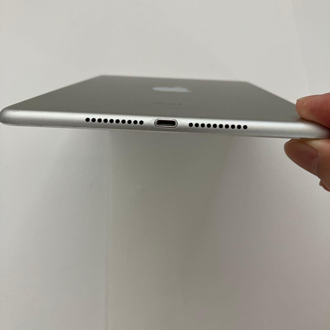 【アップル　Apple 】iPad mini 4 本体のみ 32GB 箱付き