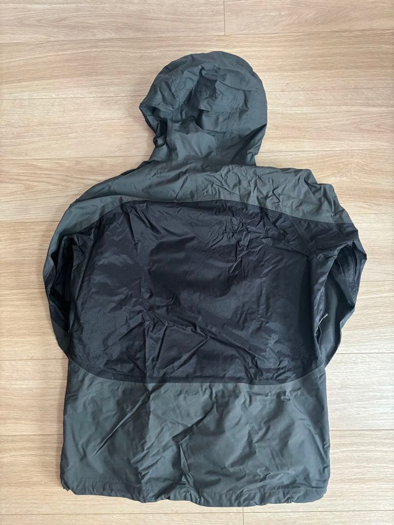 【バラ売り不可】スキーウェア上下セット