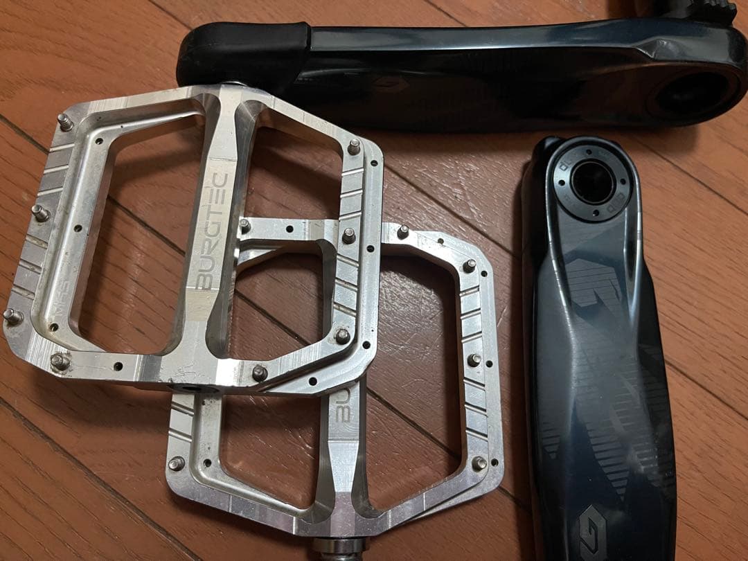 パーツ SRAM GX DUB Cranks + Burgtec Pedals