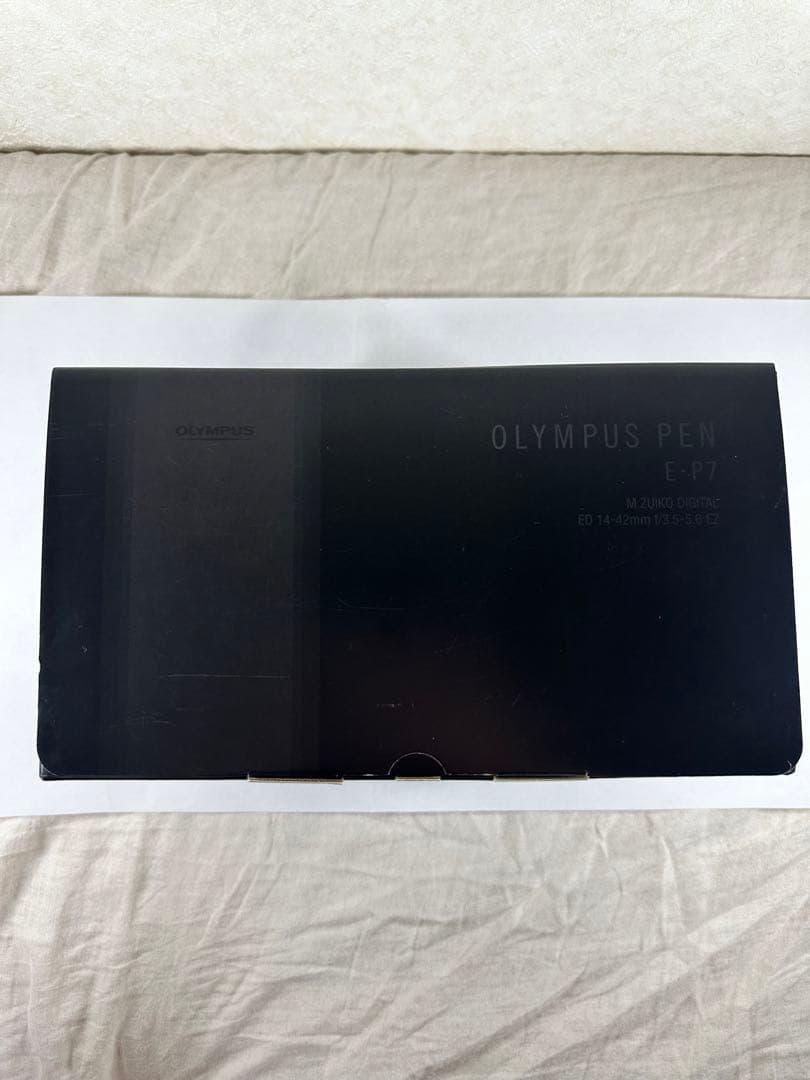 OLYMPUS PEN E-P7 カメラ
