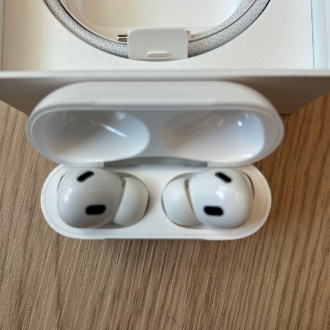 超美品AirPods Pro (第2世代) 本体　MTJV3J/A