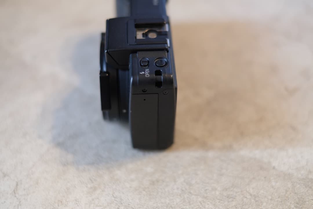 Ricoh Caplio GX100 + VF-1 + LC-1 美品
