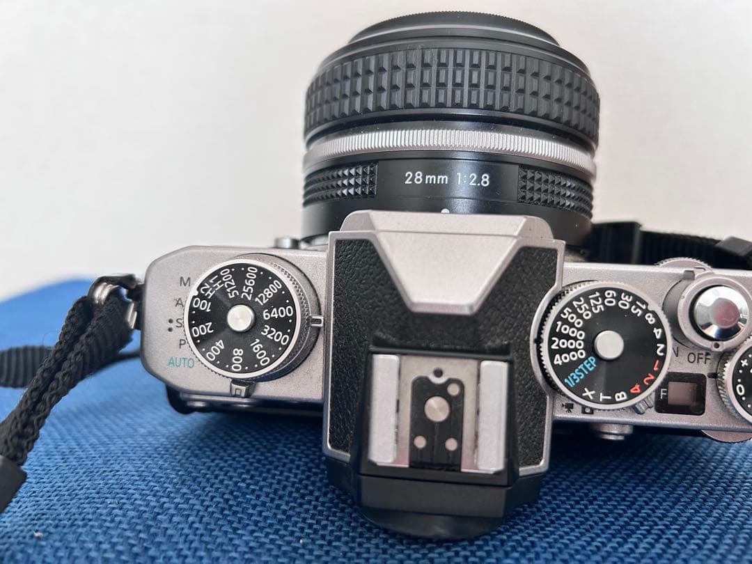 【中古訳あり】Nikon Z fc 28mm f/2.8キット
