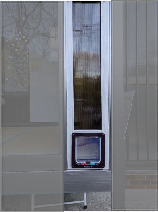 [行って帰る君]　大型　ペットドア　ペット スルー