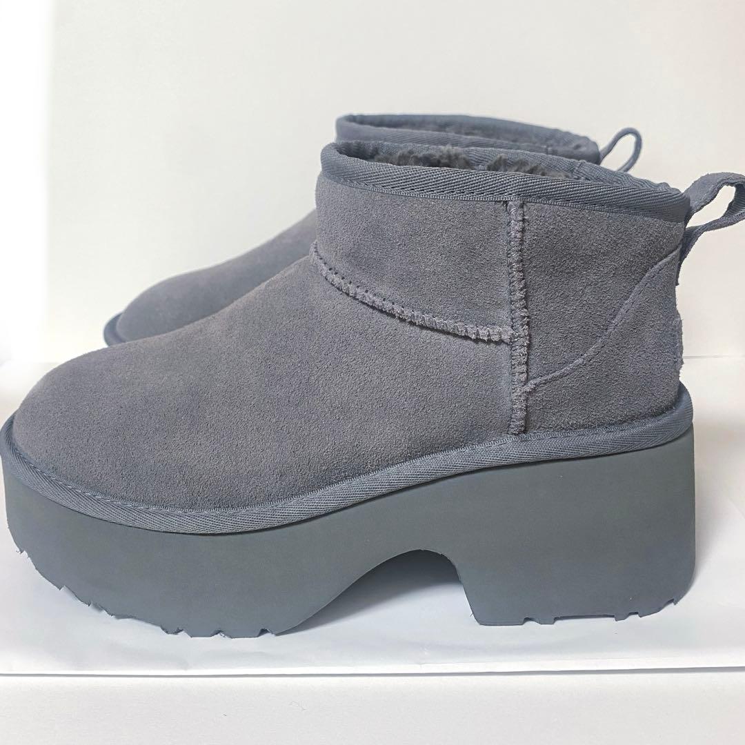 【完売品／25.0cm】UGG ウルトラミニ ニューハイツ 厚底ブーツ ムートン