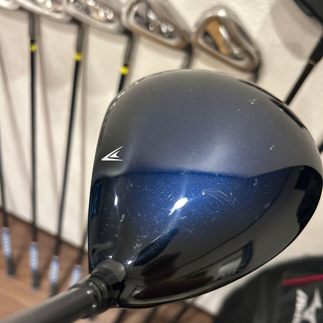 ゼクシオ4 メンズ R 13本　右利き　ゴルフクラブセット