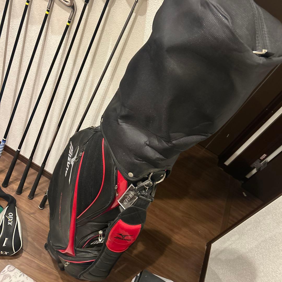ゼクシオ4 メンズ R 13本　右利き　ゴルフクラブセット