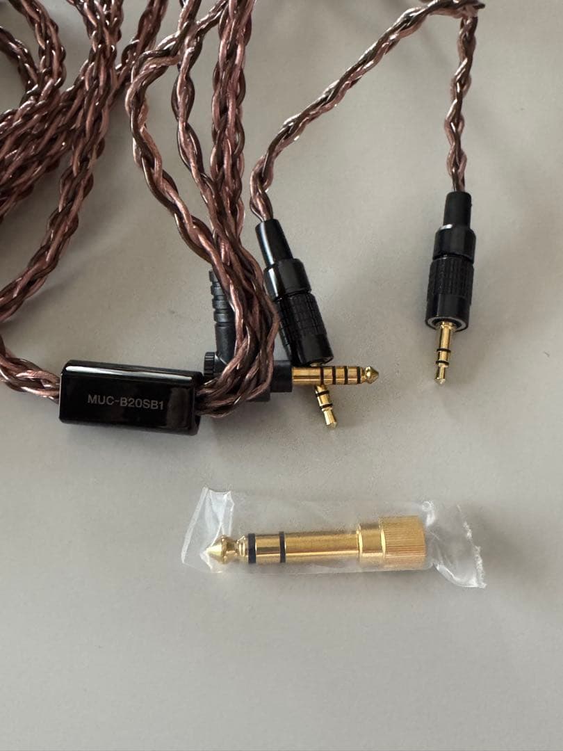 最高級ヘッドホン【MDR-Z1R】、ケーブル【MUC-B20SB1】◎2点セット