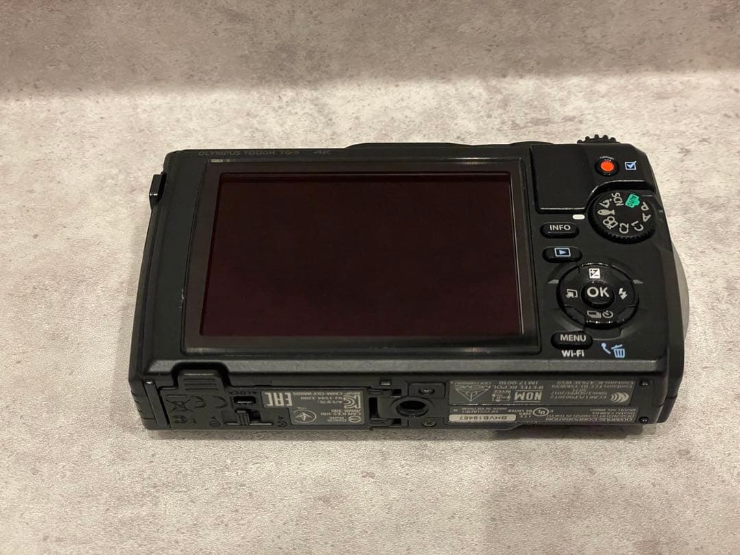 Olympus TG-5 & ハウジング ダイビング用