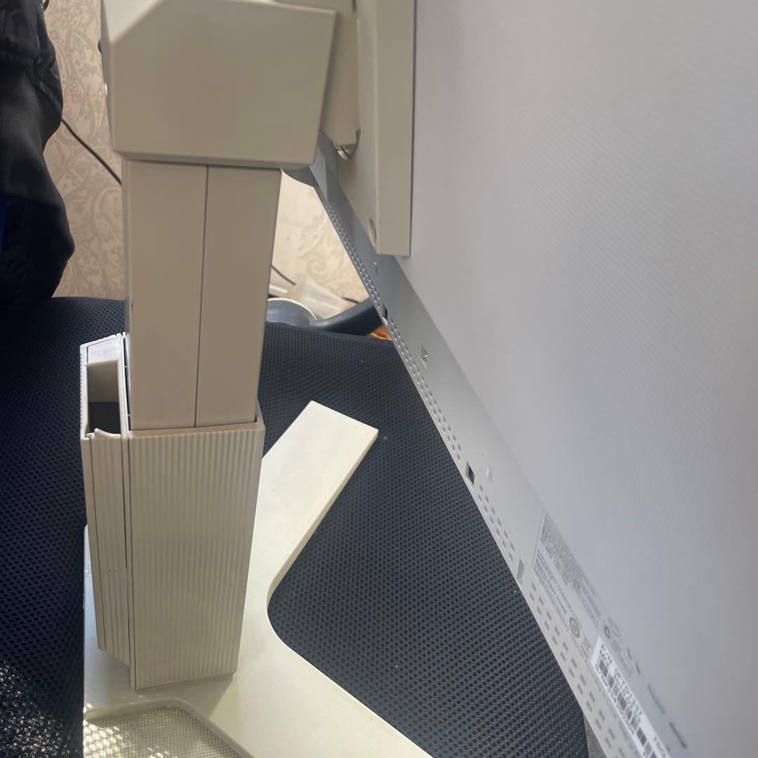 中古　EIZO FlexScan SX2462W 24.1インチ 白 通電ok