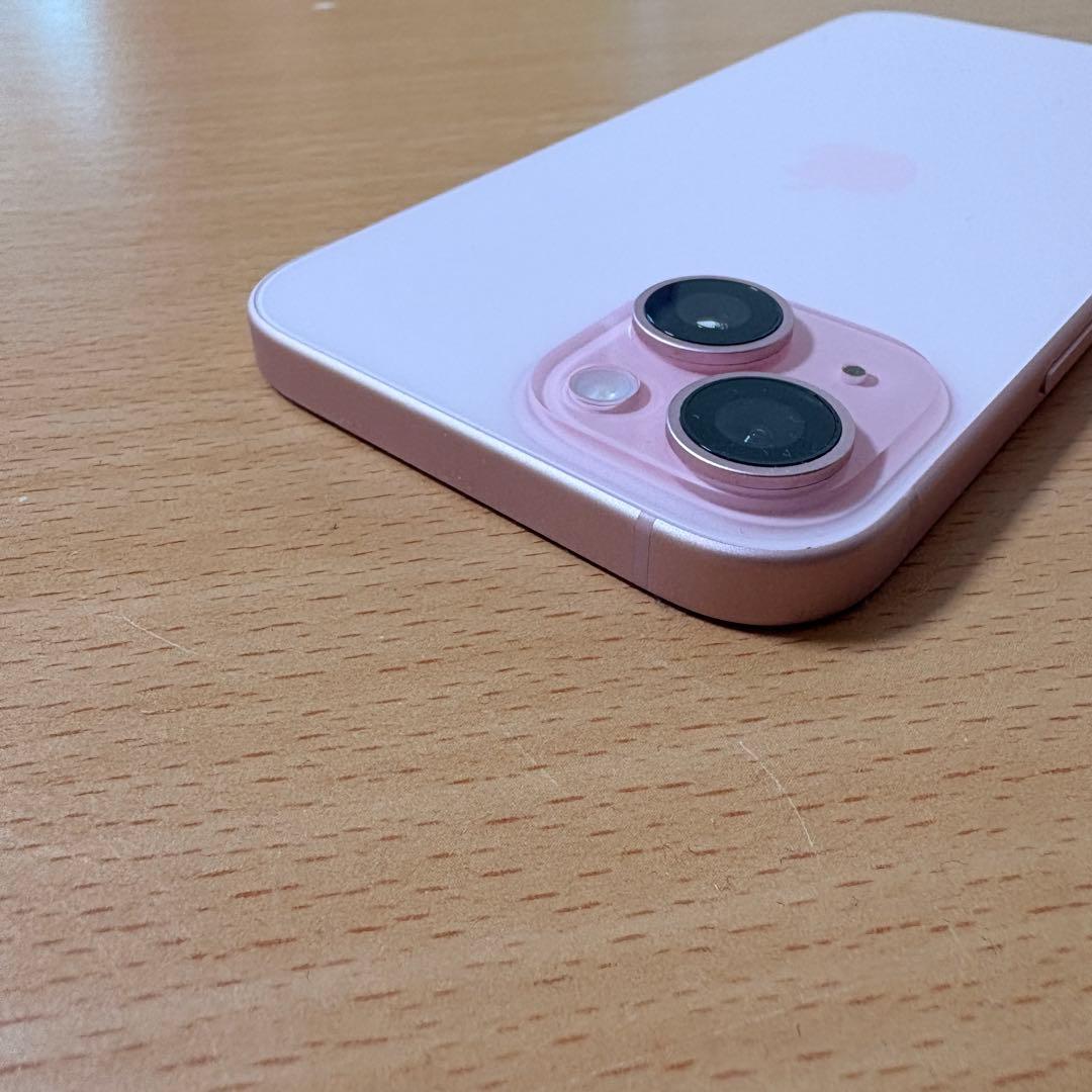 Apple iPhone 15 ピンク 本体と充電ケーブル