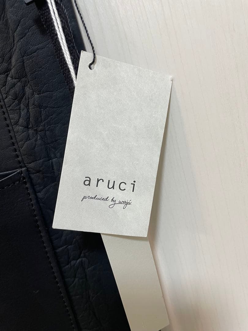 ⚫︎HARE × aruci レザーエプロン