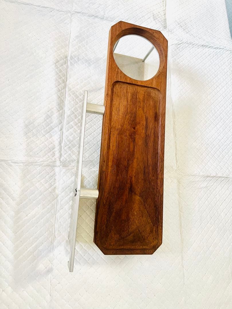 インアバンス「ONES TABLE（ワンズテーブル）