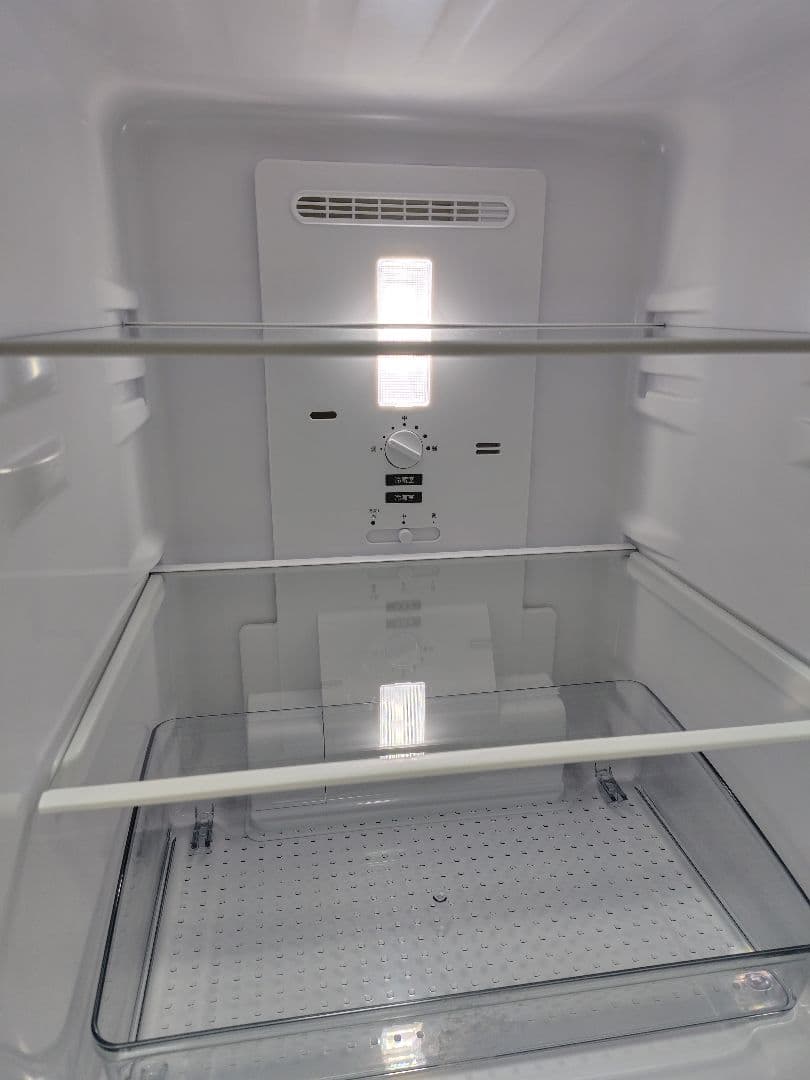 【急募】SHARP 冷蔵庫 SJ-D15H-W 2022年製