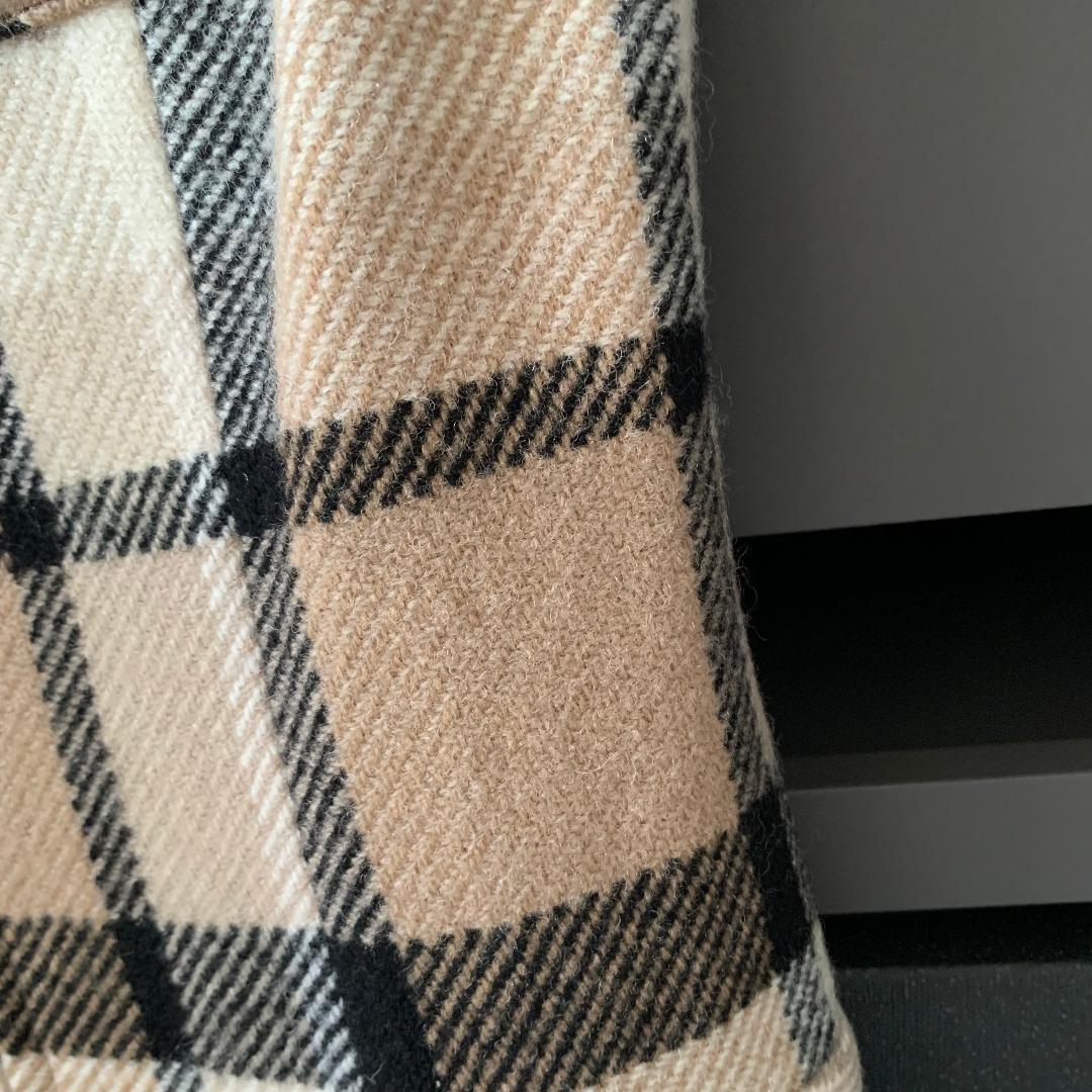 中古　バーバリーブルーレーベル　ワンピース　36サイズ　茶系　ベージュ　チェック