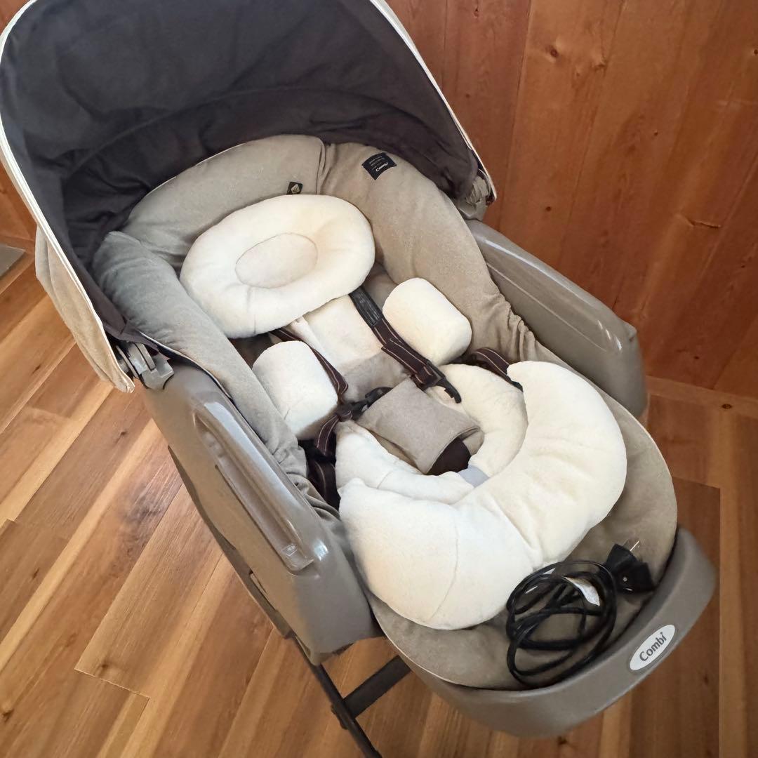 コンビ ネムリラ AUTO SWING BEDi EG 電動ハイローチェア