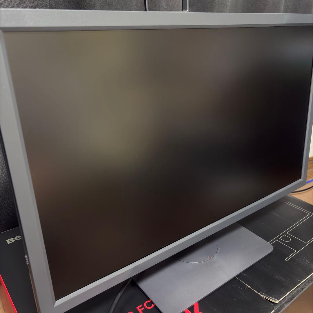 美品 BenQ ZOWIE XL2411K 144Hz ゲーミングモニター