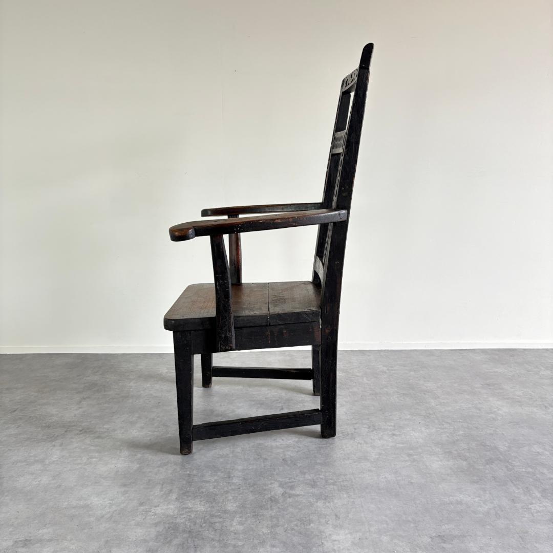 イギリス製　アンティーク　アームチェア