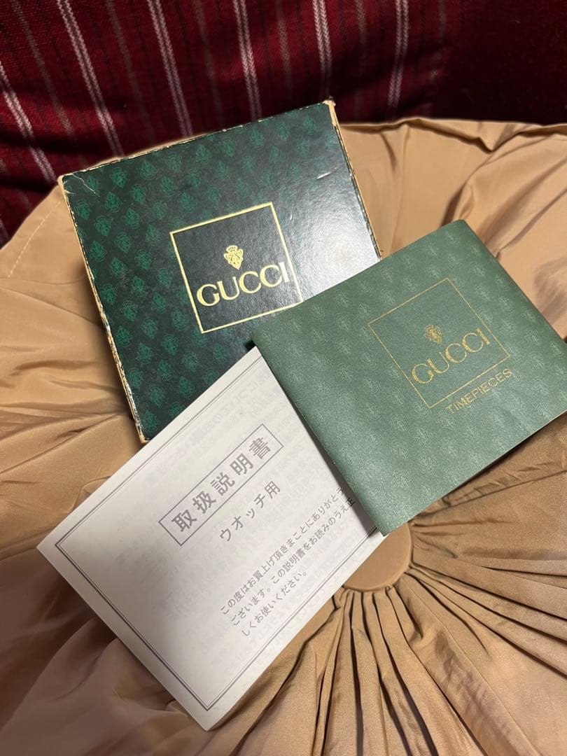 GUCCI 腕時計 ゴールド ベゼル グッチ