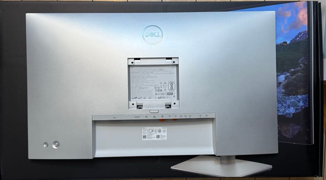 【yuki】Dell U2723QX 27インチ 4K ハブモニター