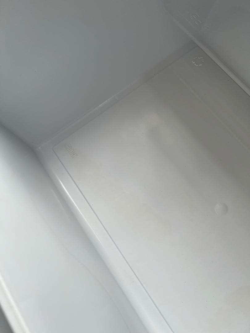 三菱　ノンフロン冷凍冷蔵庫 MR-C37EW-R形　2013年製