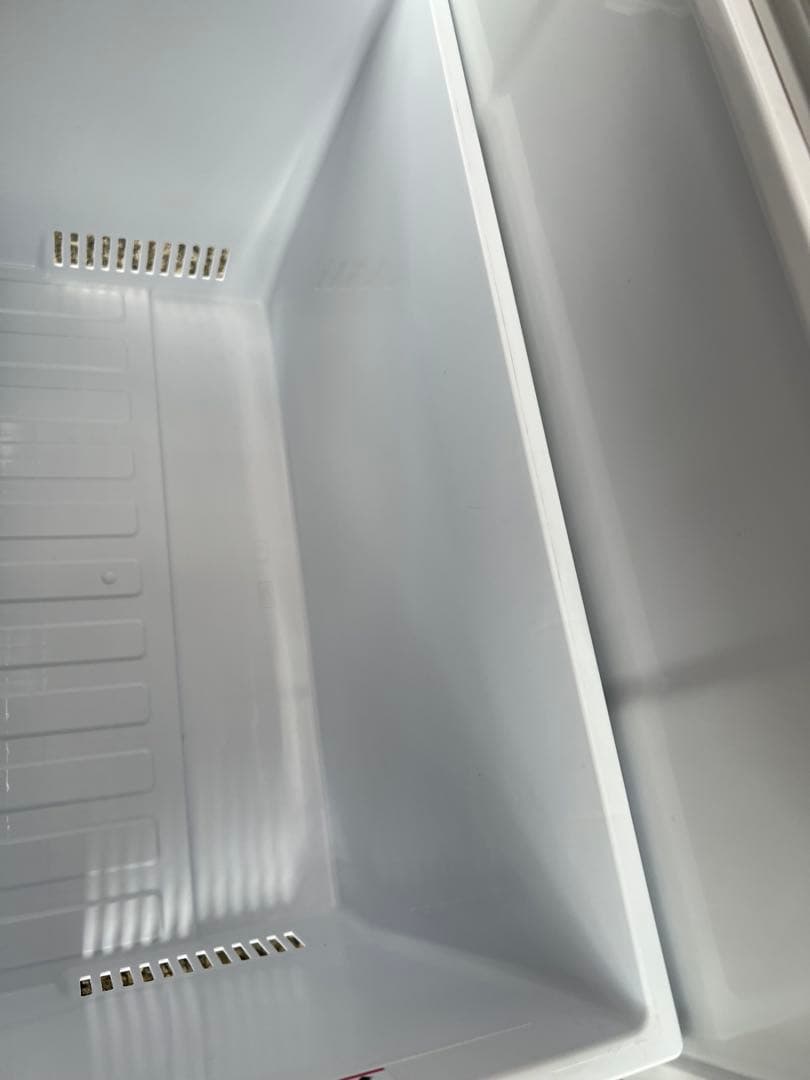 三菱　ノンフロン冷凍冷蔵庫 MR-C37EW-R形　2013年製