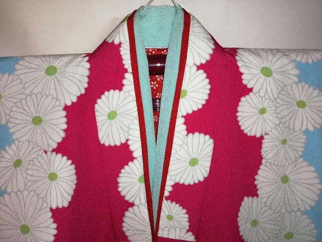 七五三7歳用.四つ身.着物ピンク水色地 古典菊柄 長襦袢付 女の子7-5