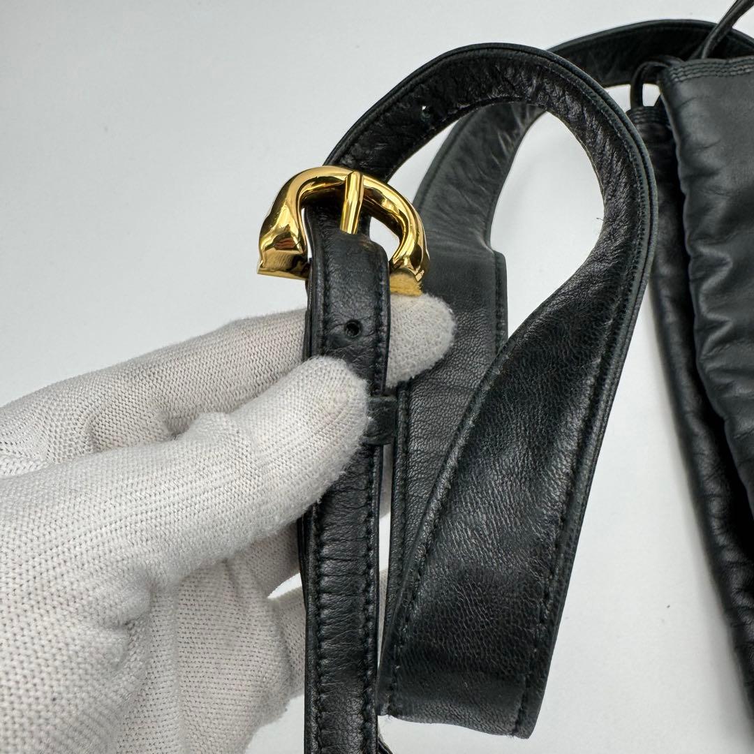 ロエベ アナグラム フラメンコ ナッパ レザー 巾着 ショルダーバッグ 黒緑